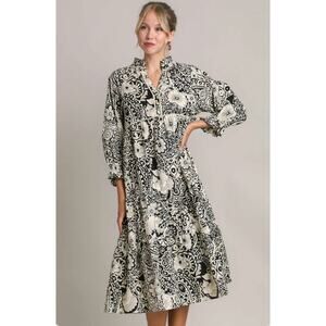 Umgee Women's Black White Smocked Puff Sleeve Midi Small